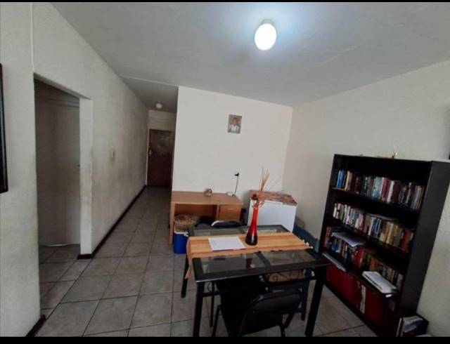 2 BEDROOM APARTMENT FOR SALE IN ELSBURG
